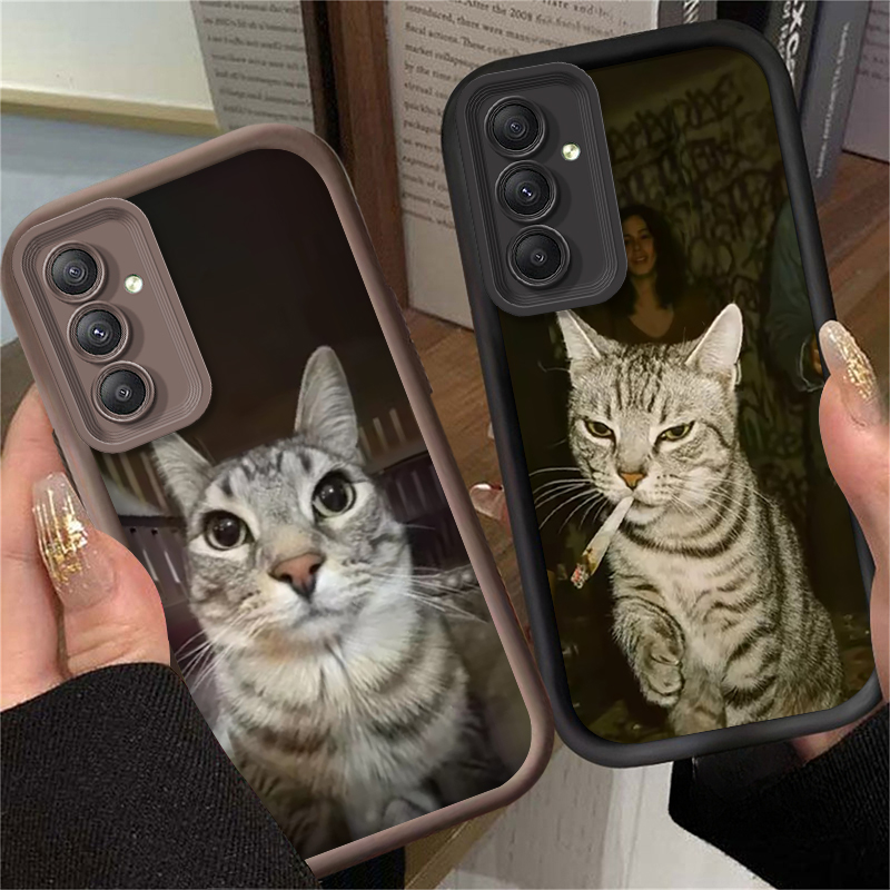 流行の猫が喫煙しているデザインのスマホケース Samsung - Phone Cases A14 Samsung のレビューと価格