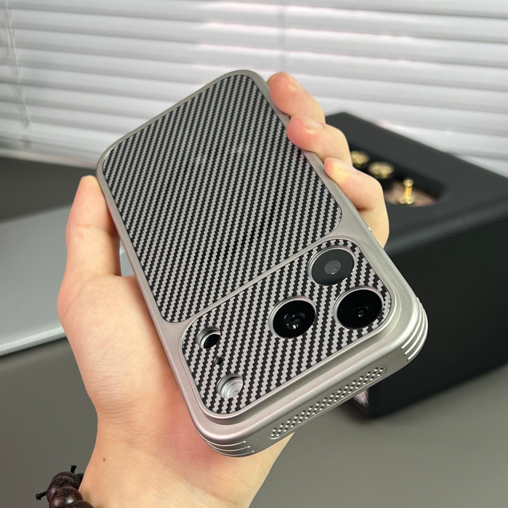 オリジナルフロスト加工放熱マグセーフ対応ケース iPhone - Heat Dissipation Case のレビューと価格