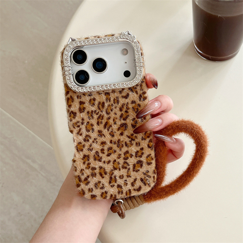 高級ダイヤモンドがちりばめられたヒョウ柄の豪華なプラッシュ携 - Phone Cases Luxury のレビューと価格